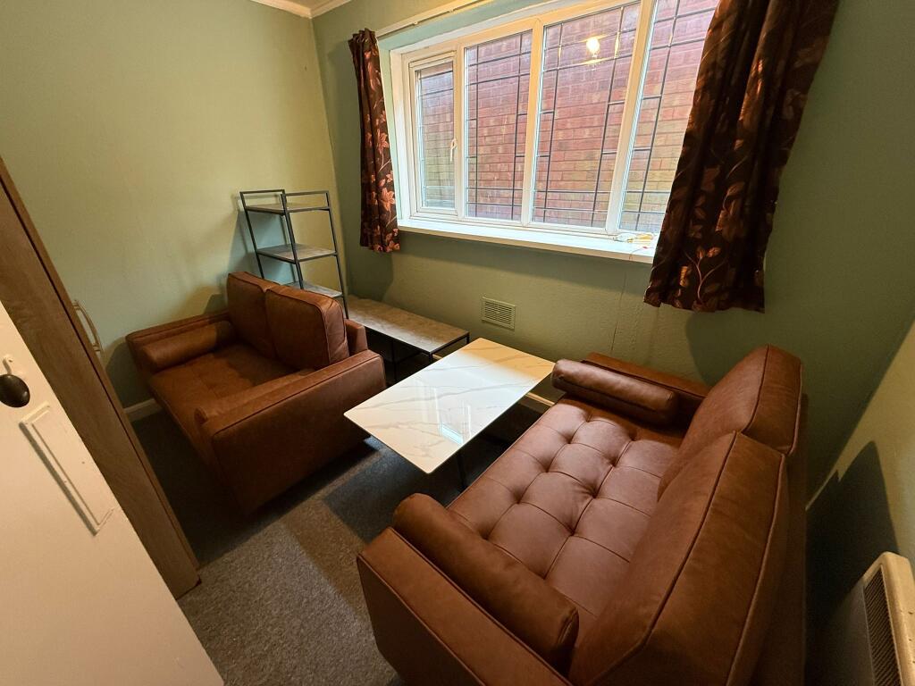 Additional image 4 of Flat 2 Weoley Court, 201 Gibbins Rd, West Midlands, B29