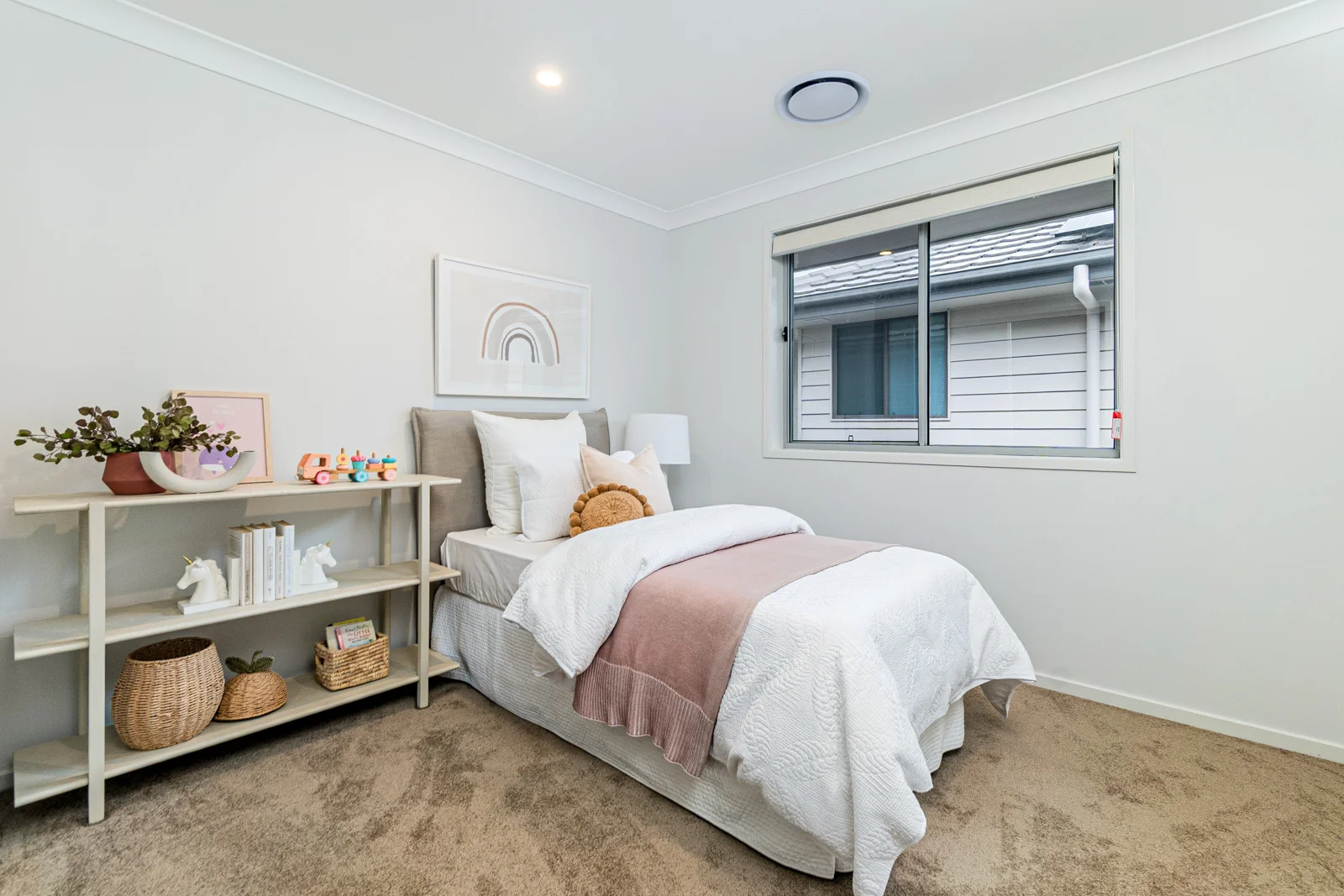Additional image 8 of 30 Southcott Avenue, Oakville NSW 2765