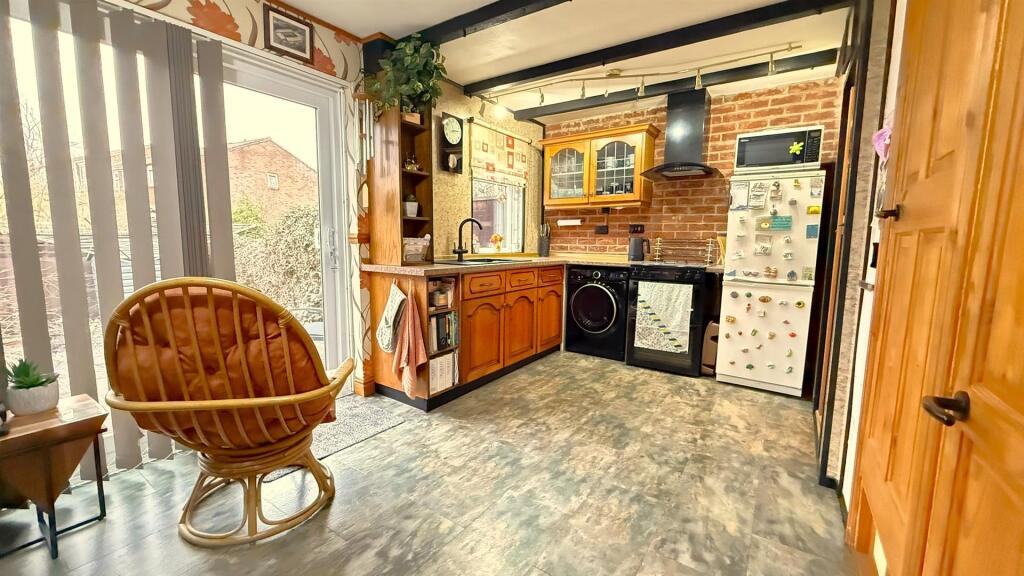 Additional image 15 of Low Thatch, Birmingham