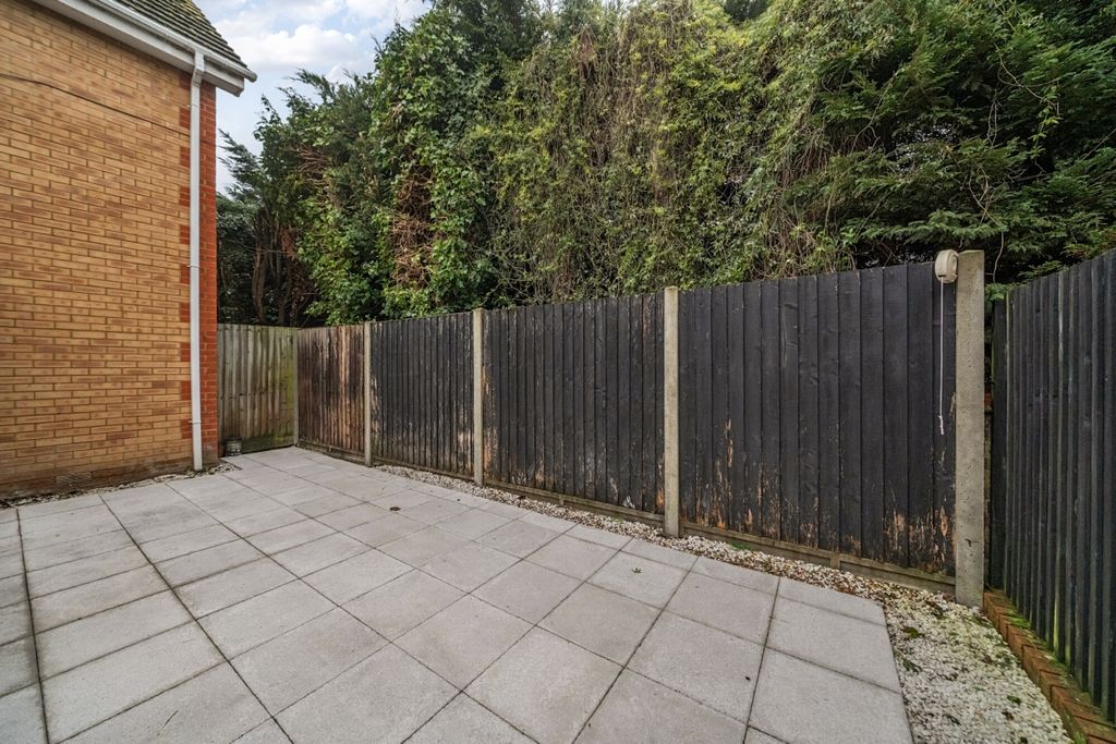 Additional image 4 of 1 bed terraced house to rentEden Place, Sunningdale, Ascot SL5