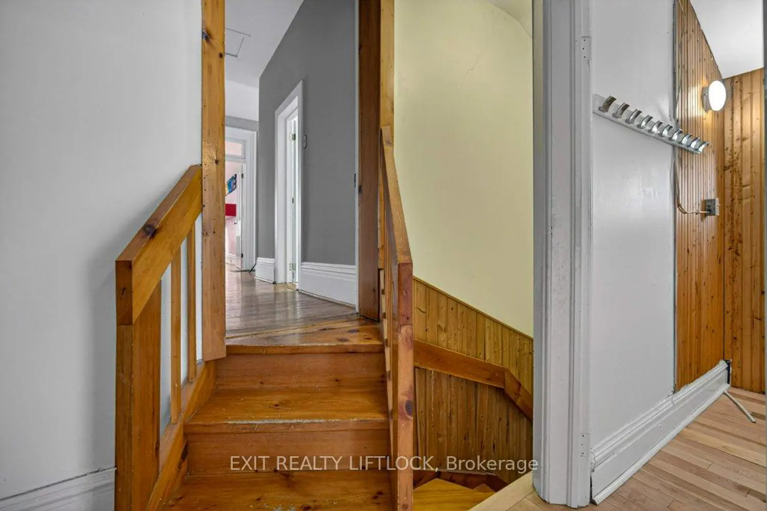 Additional image 14 of 212 Barnardo Avenue