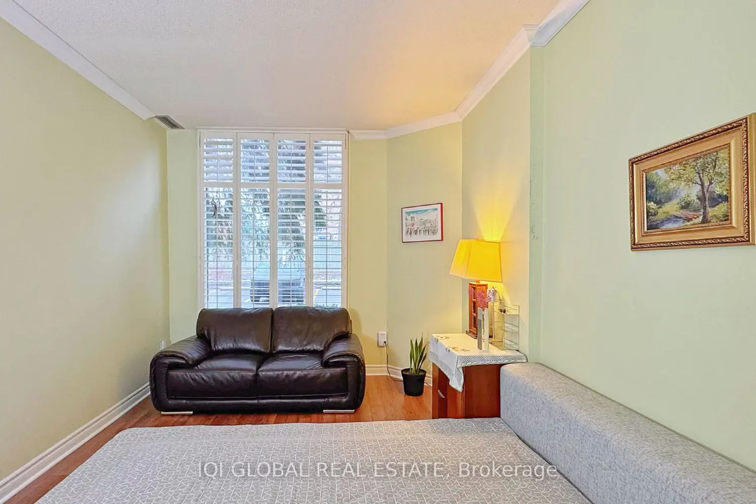 Additional image 10 of 2511 Lakeshore Road 109