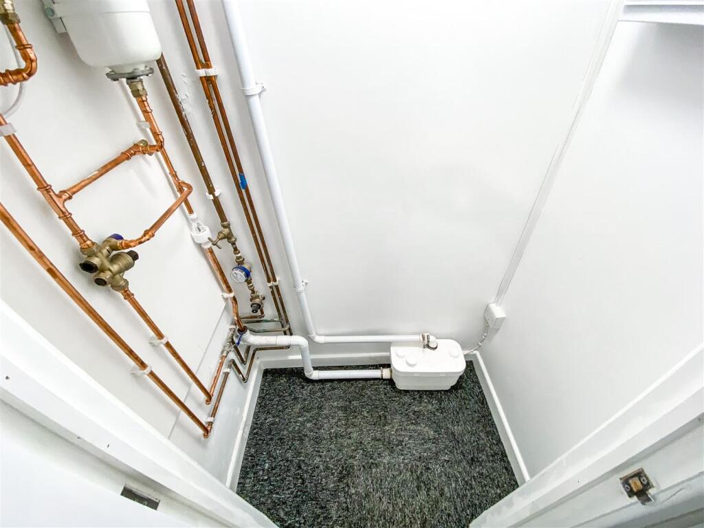 Additional image 12 of Stratford Road, Hall Green, Birmingham