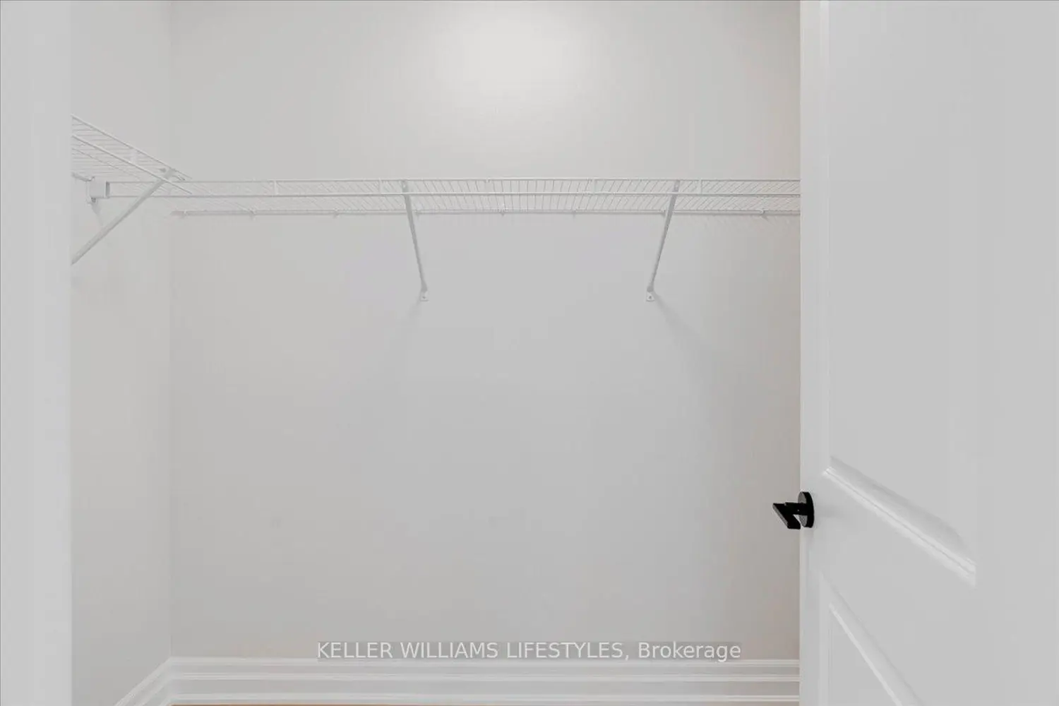 Additional image 10 of 39 East Glen Drive