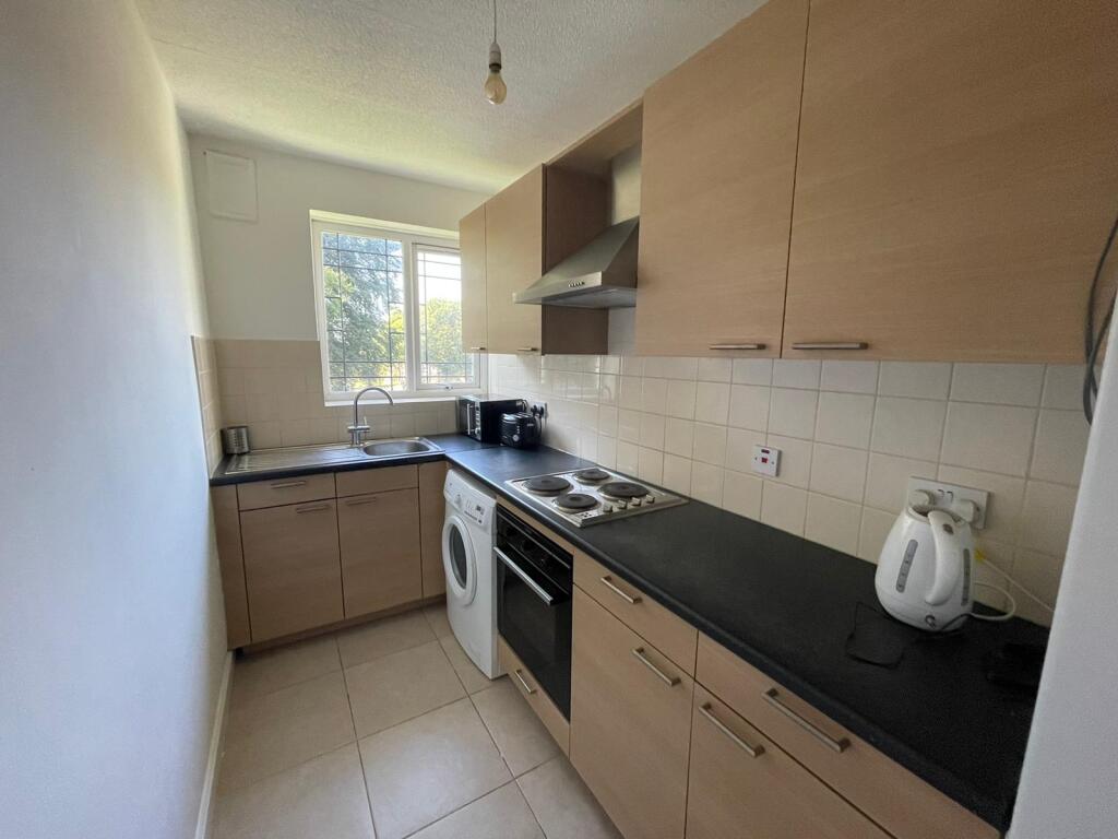 Additional image 4 of Flat 12 Weoley Court, 201 Gibbins Rd, West Midlands, B29