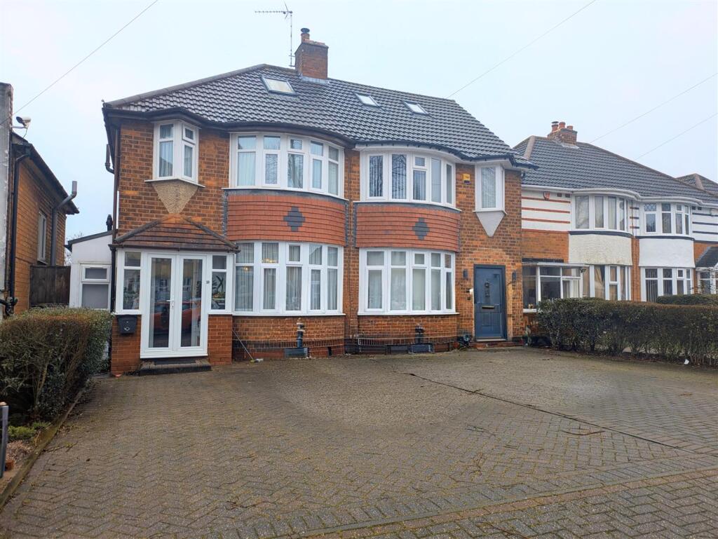 Hollyhurst Grove, Birmingham