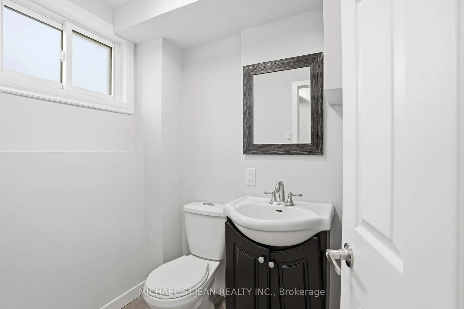 Additional image 10 of 93 Wellington Street