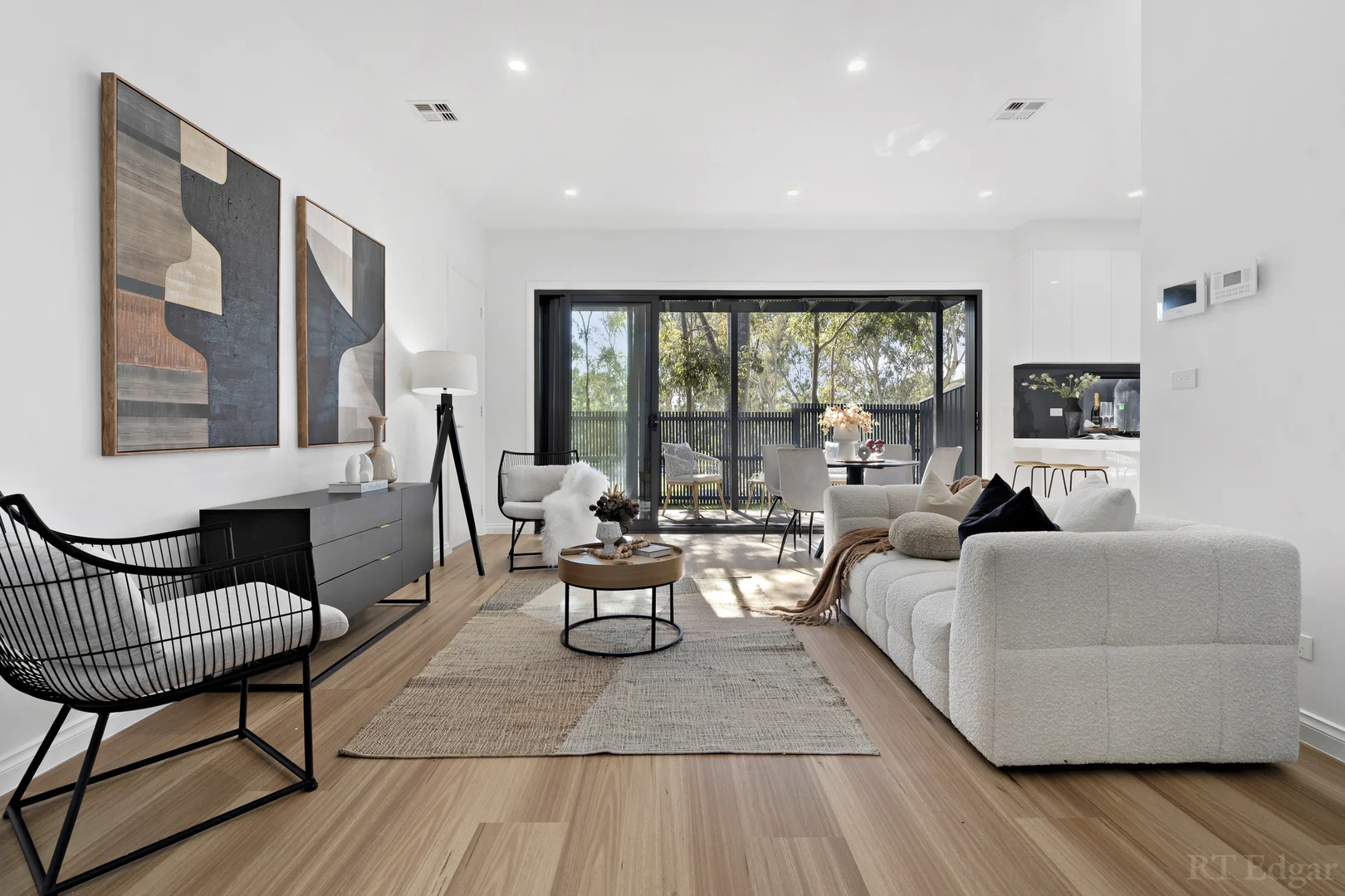 Additional image 2 of 5/285-287 George Street, Doncaster VIC 3108