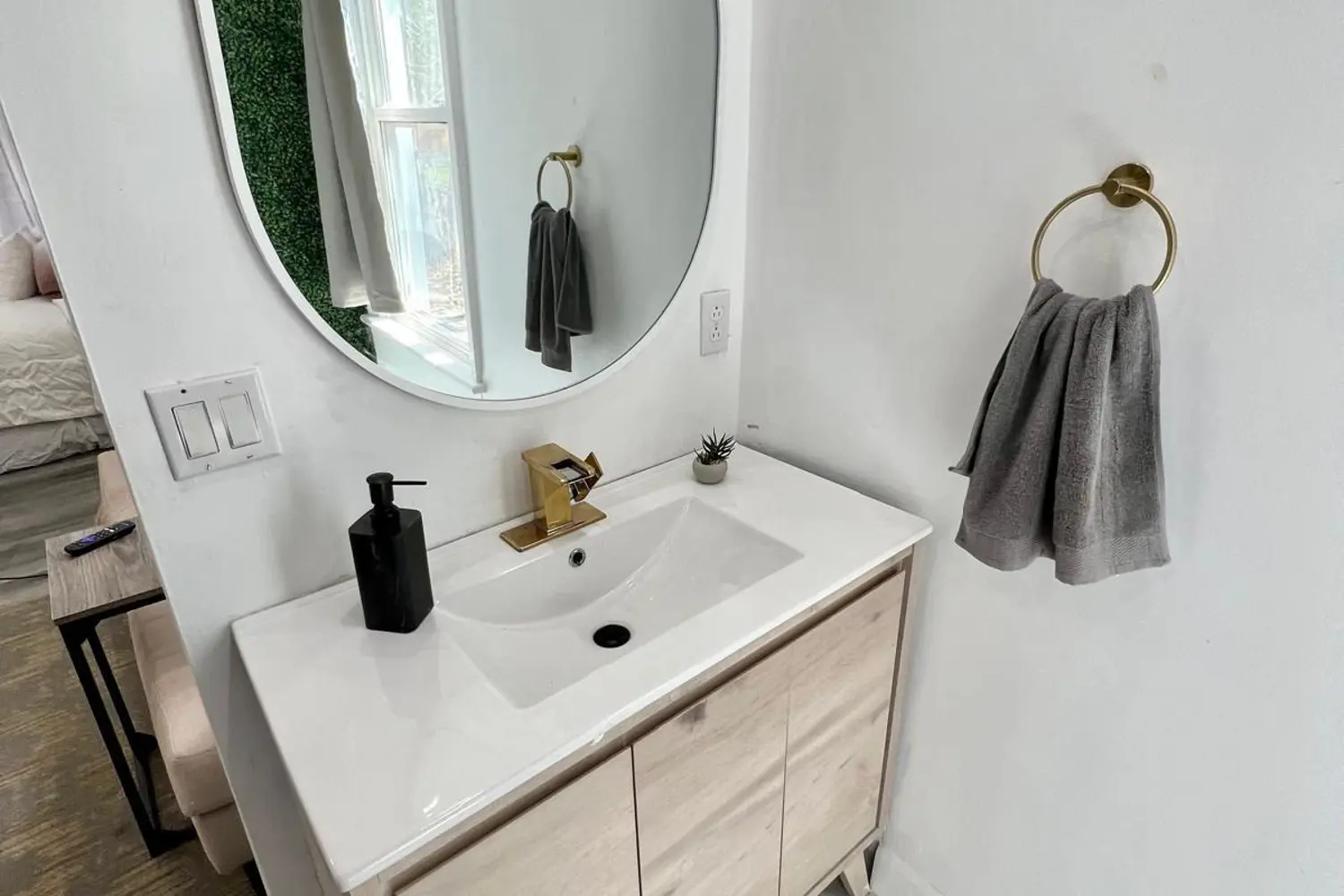 Additional image 14 of 650 Oxford Street