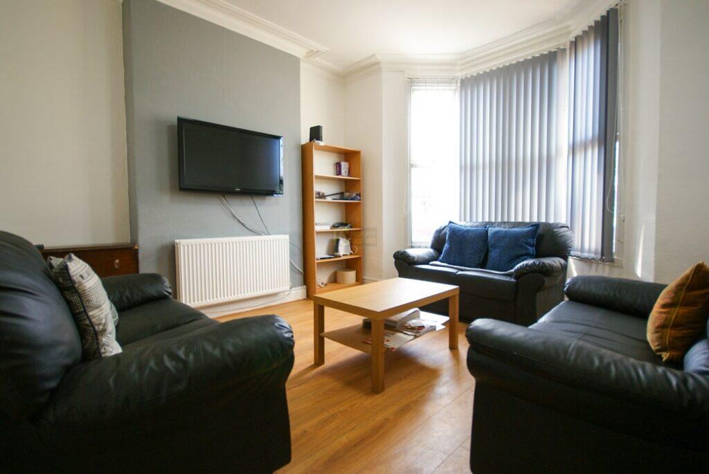 Pershore Road, Selly Park, Birmingham, B29 7EN