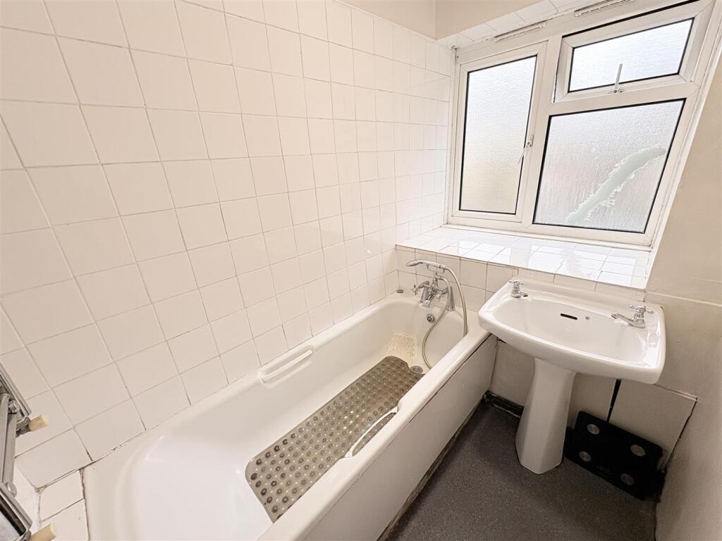 Additional image 14 of Priory Road, Hall Green, Birmingham