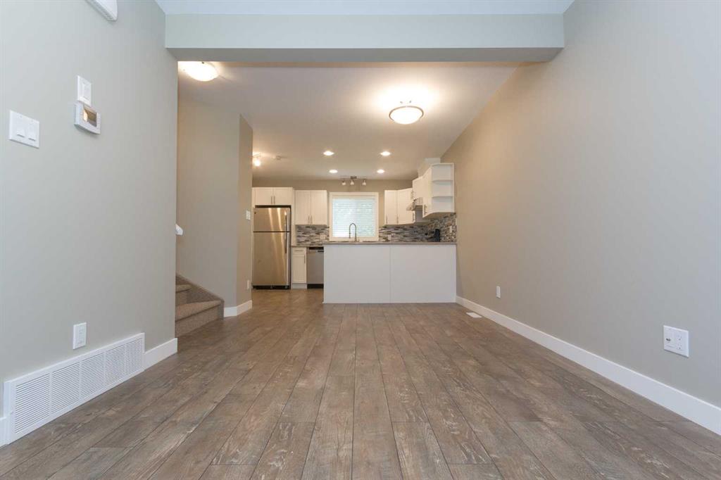Additional image 2 of 12504 119 Avenue NW, Edmonton, AB, T5L 2Z5