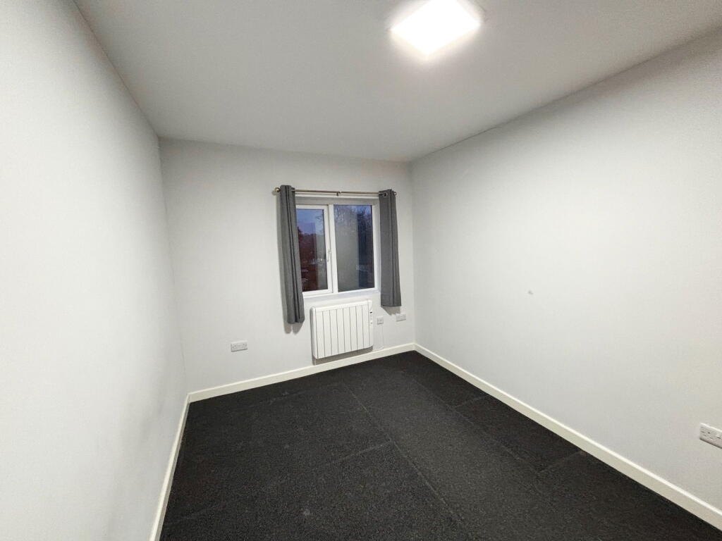 Additional image 5 of 443a Brays Road, Birmingham, B26 2RR