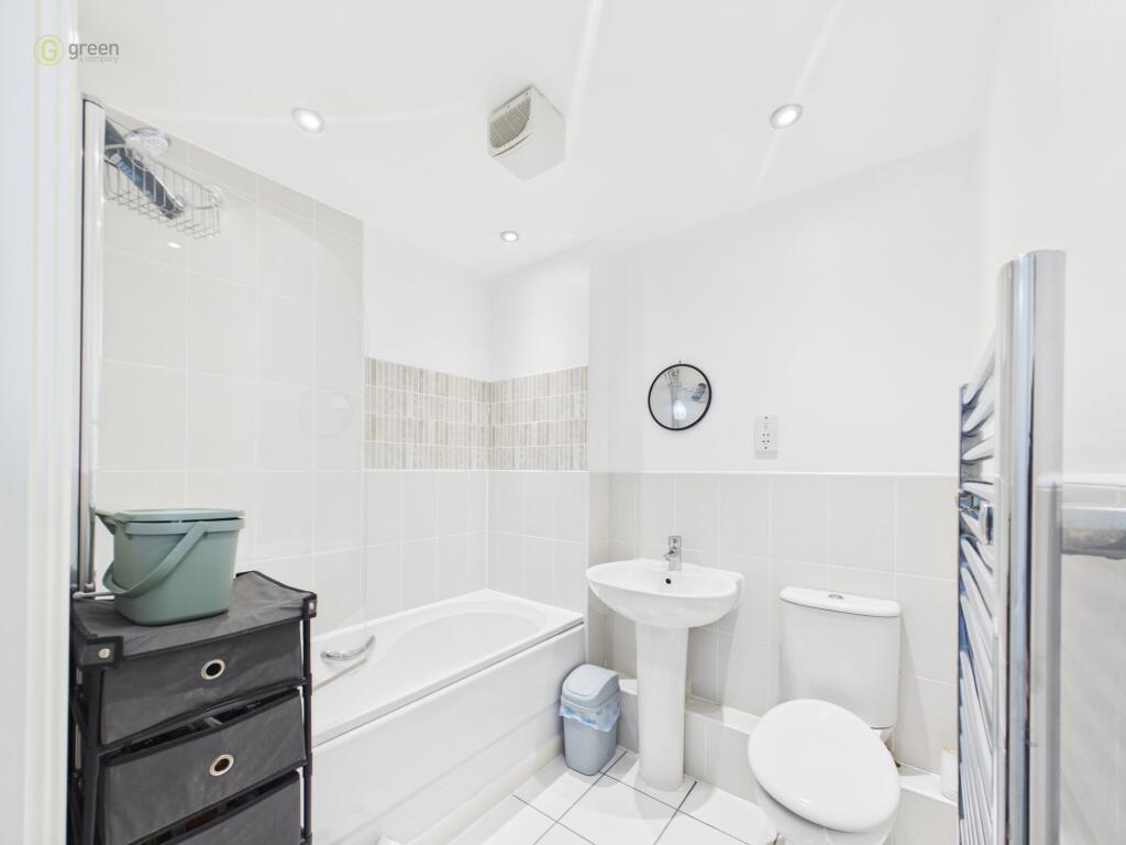 Additional image 26 of Horseshoe Crescent, Great Barr, B43