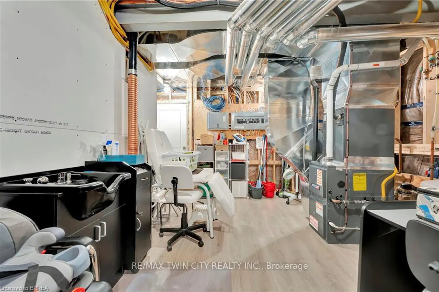 Additional image 18 of 14 Hudson Drive