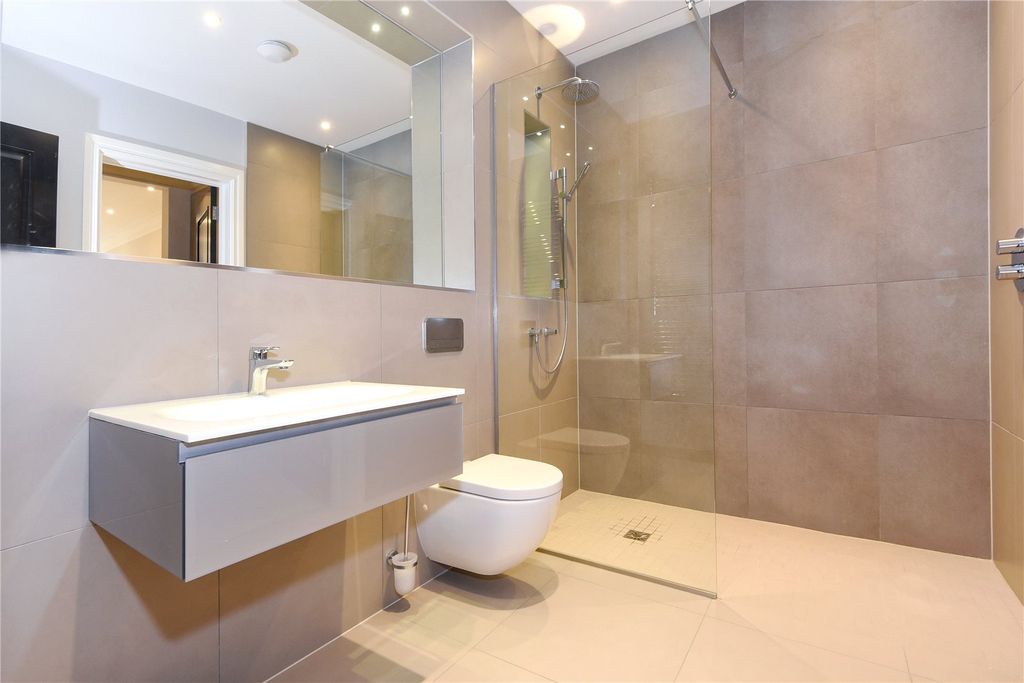 Additional image 9 of 3 bed flat to rentThe Ridge, Ridgemount Road, Sunningdale, Berkshire SL5