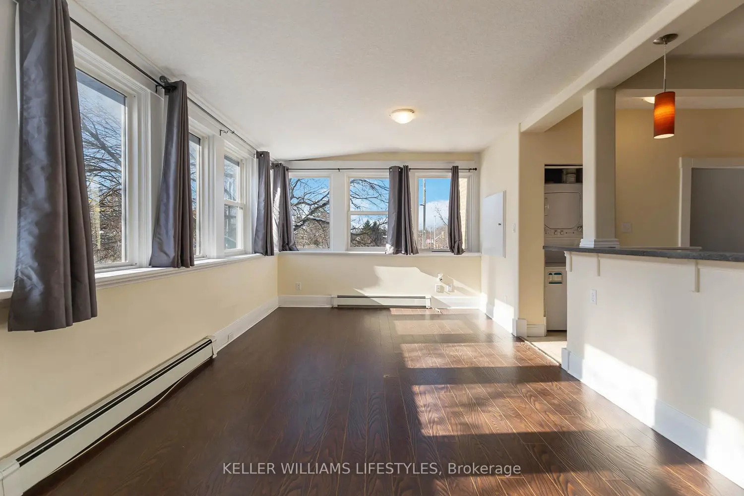79 Beaconsfield Avenue photo 3
