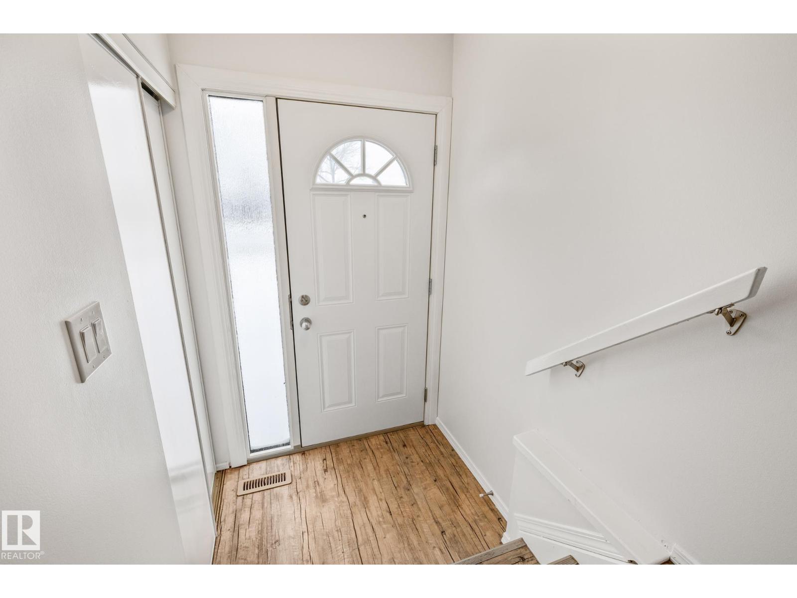 Additional image 3 of 3119 144 Avenue NW, Edmonton, AB, T5Y1H4