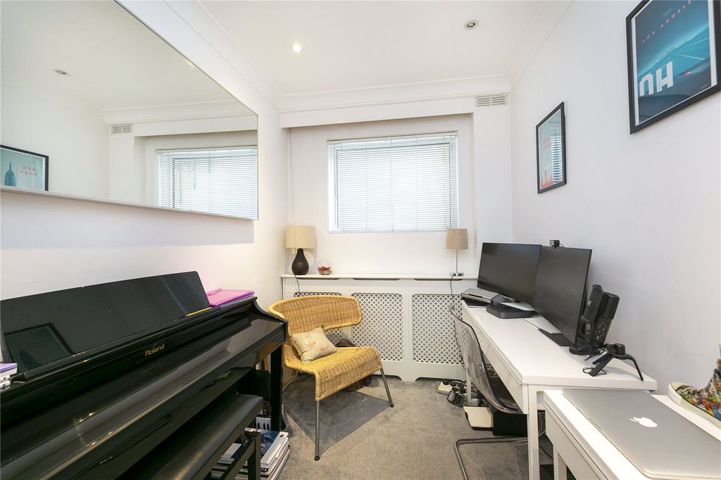 Additional image 10 of 4 bed flat to rentMarlborough Road, Richmond TW10