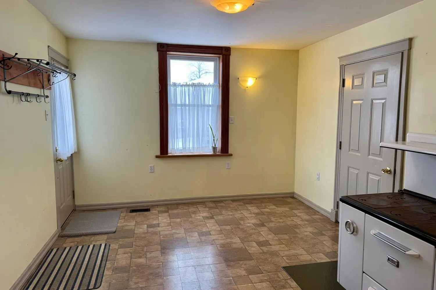 Additional image 5 of 378 11Th Street