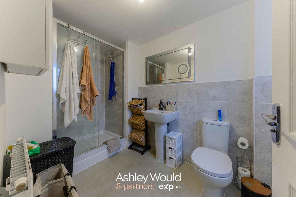 Additional image 10 of Rednall, B31 2GY