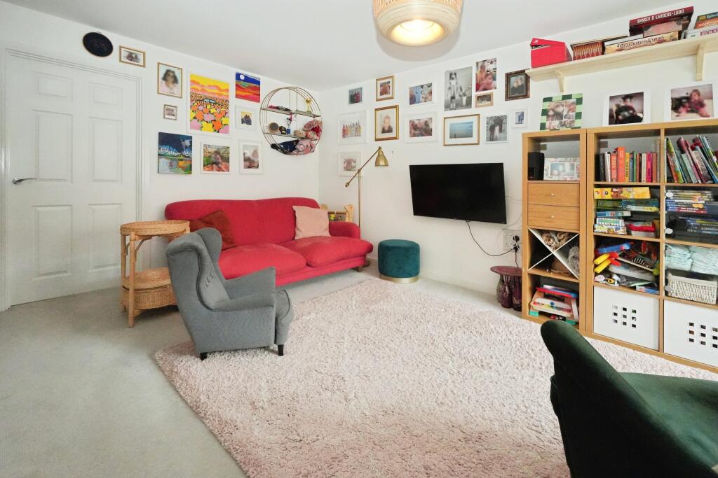 Additional image 6 of Hawthorn Way, Birmingham, B38