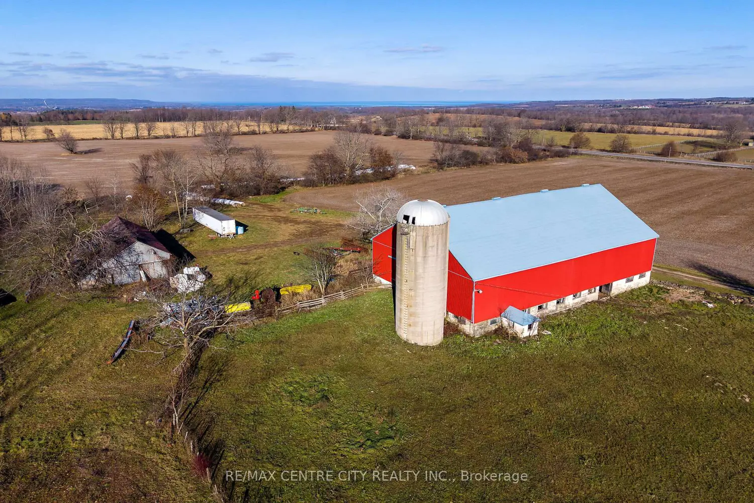 Additional image 9 of 137204 Grey Road 12