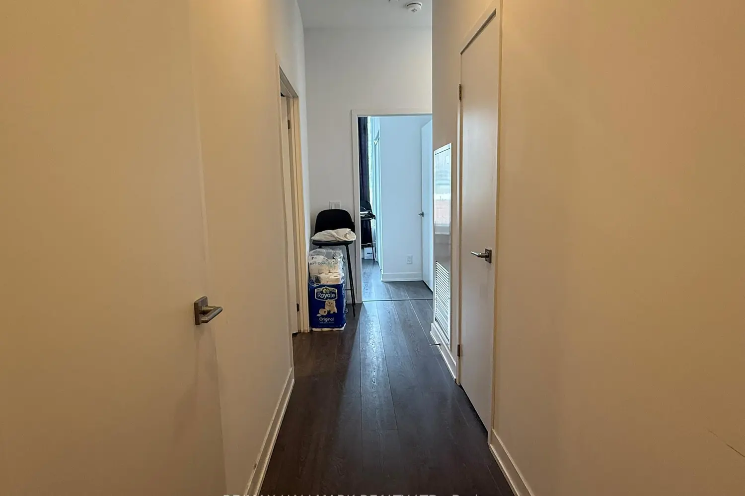 Additional image 14 of 15 Holmes Avenue 407