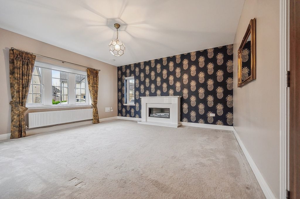 Additional image 3 of 5 bed detached house to rentDalgleish Drive, Bearsden, Glasgow G61