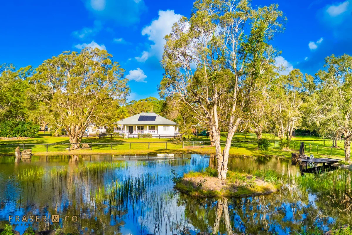 33 Green Gate Road, Cooroibah QLD 4565