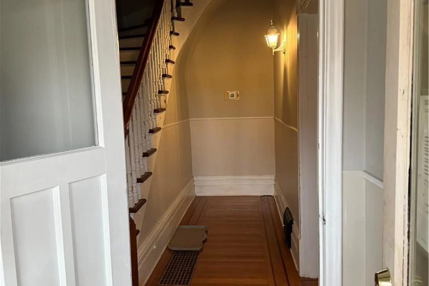 Additional image 2 of 105 Wellington Street