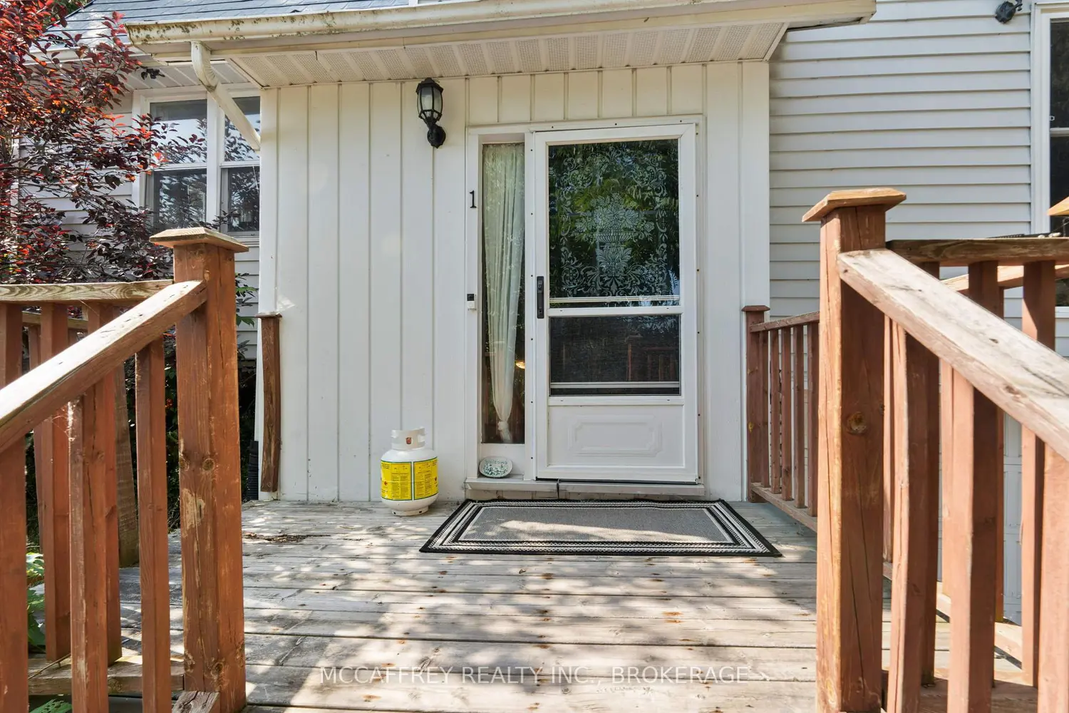 Additional image 3 of 1 Slash Road