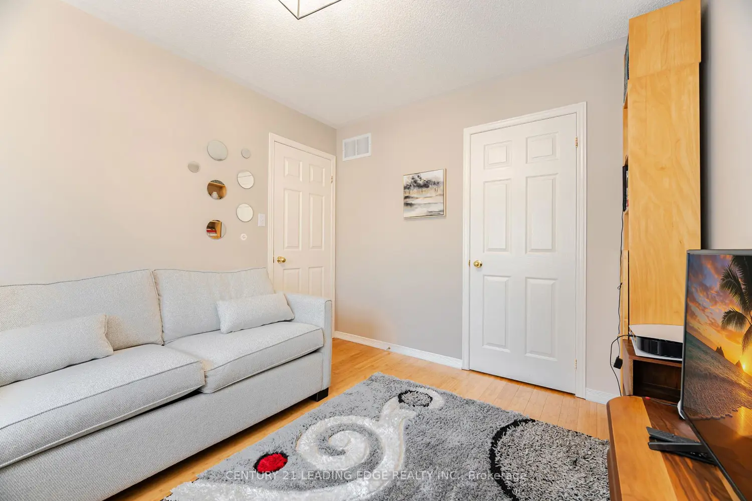 Additional image 14 of 344 Marble Place