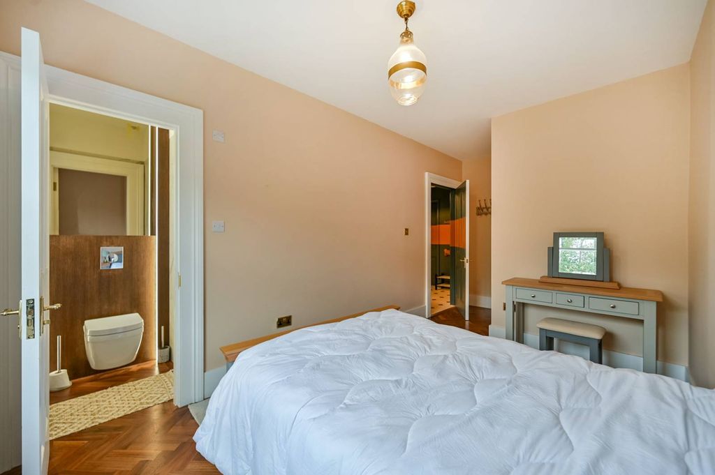 Additional image 5 of 3 bed flat to rentKings Road, Richmond TW10