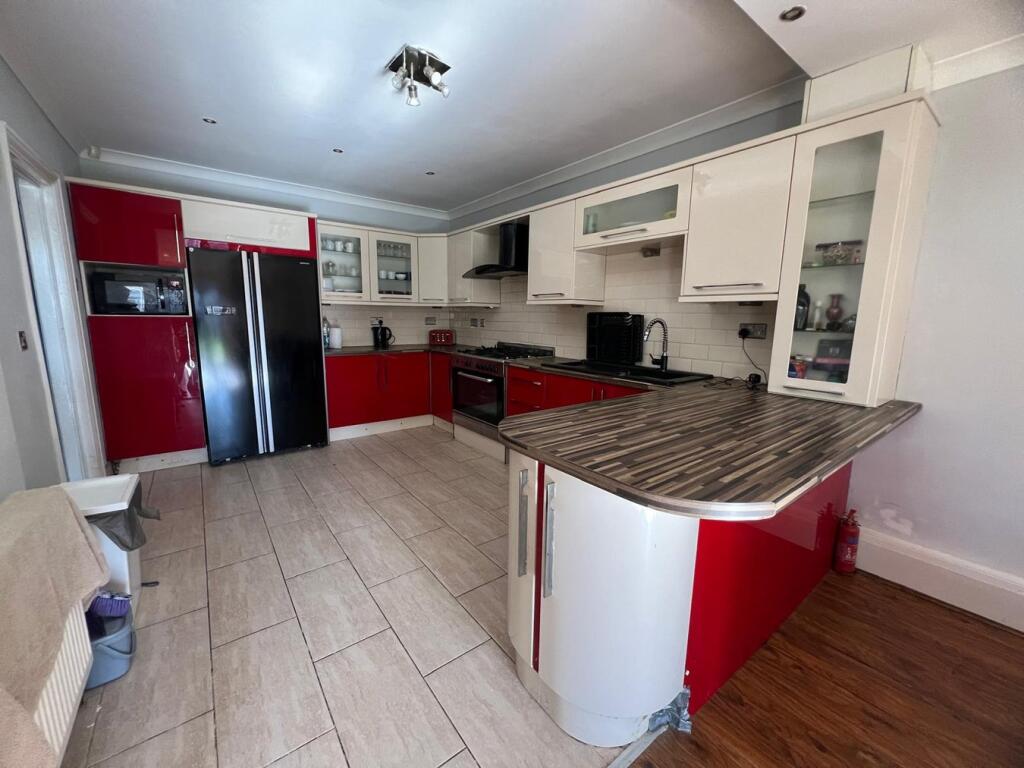 Additional image 4 of Coleshill Rd - 4xBed Family Home , Birmingham, B36