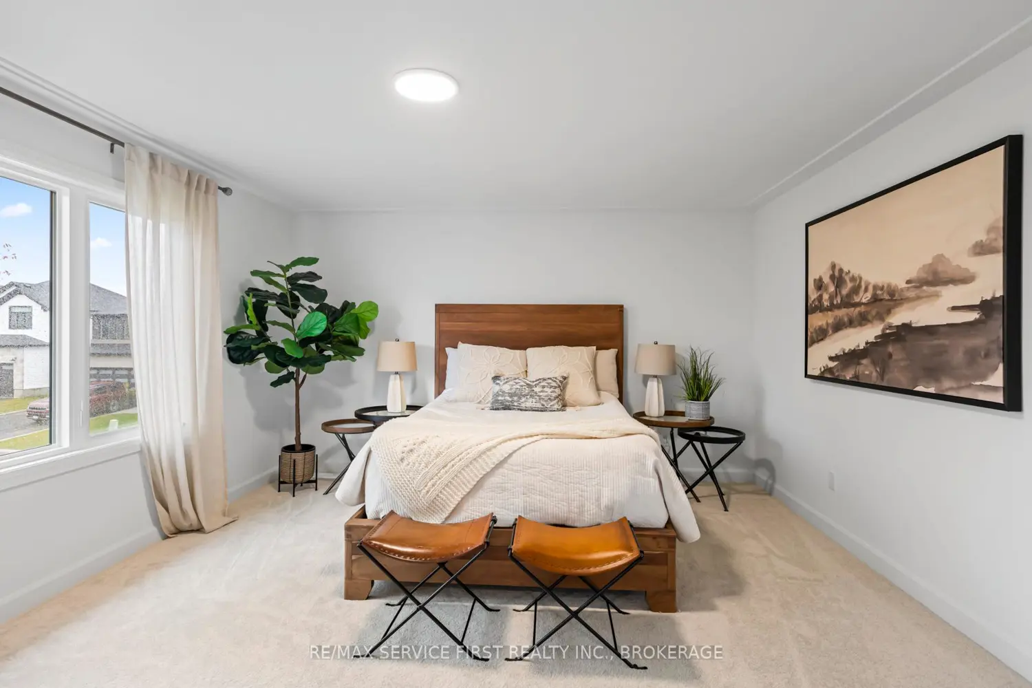 Additional image 10 of 1366 Woodfield Crescent