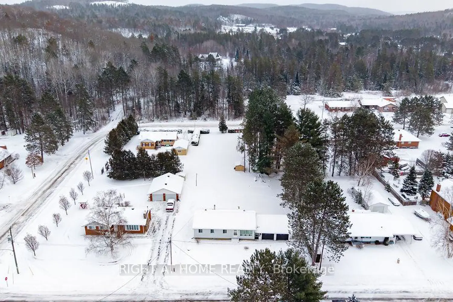 Additional image 5 of 28 Jackpine Street