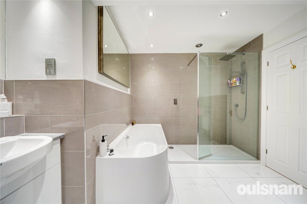 Additional image 24 of The Hollies, Barnt Green, Birmingham, Worcestershire, B45