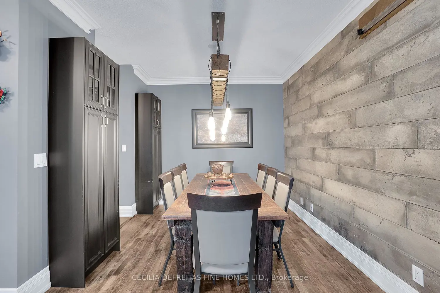 9225 Jane Street 1616 photo 4