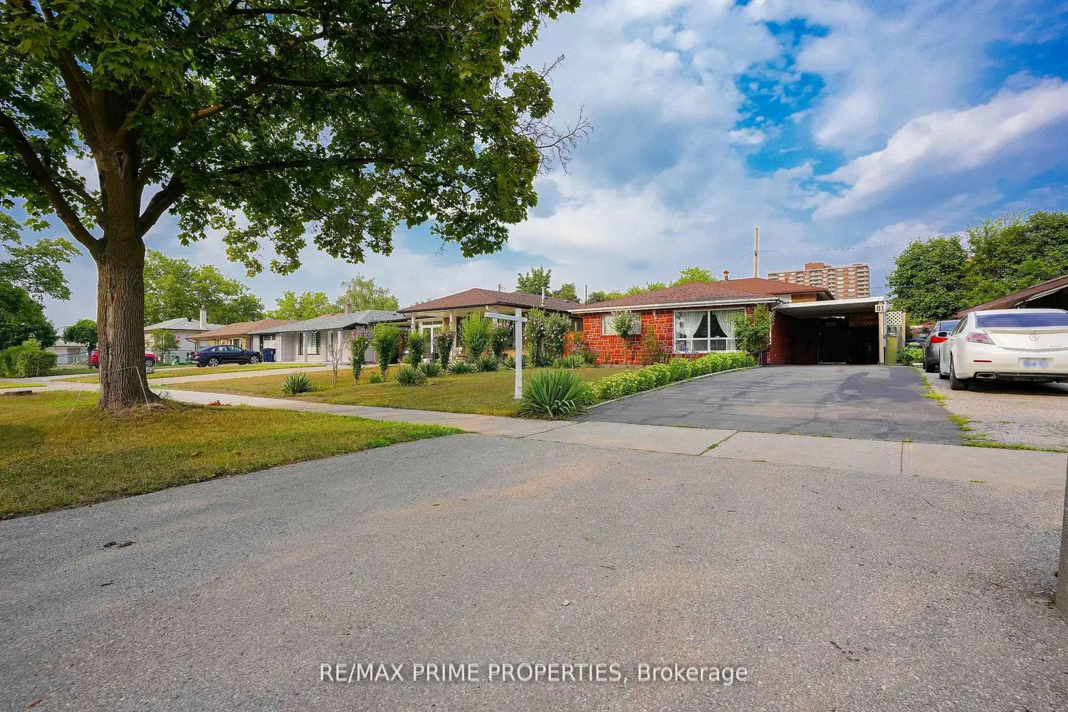 Additional image 2 of 81 Silverstone Drive