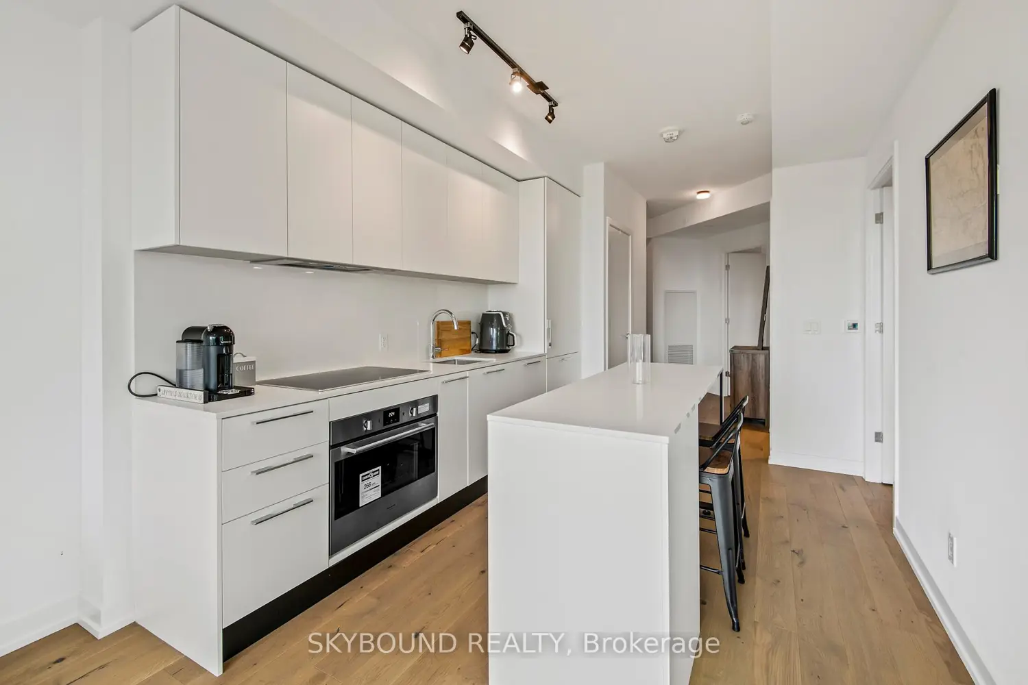 Additional image 6 of 200 Sudbury Street 401