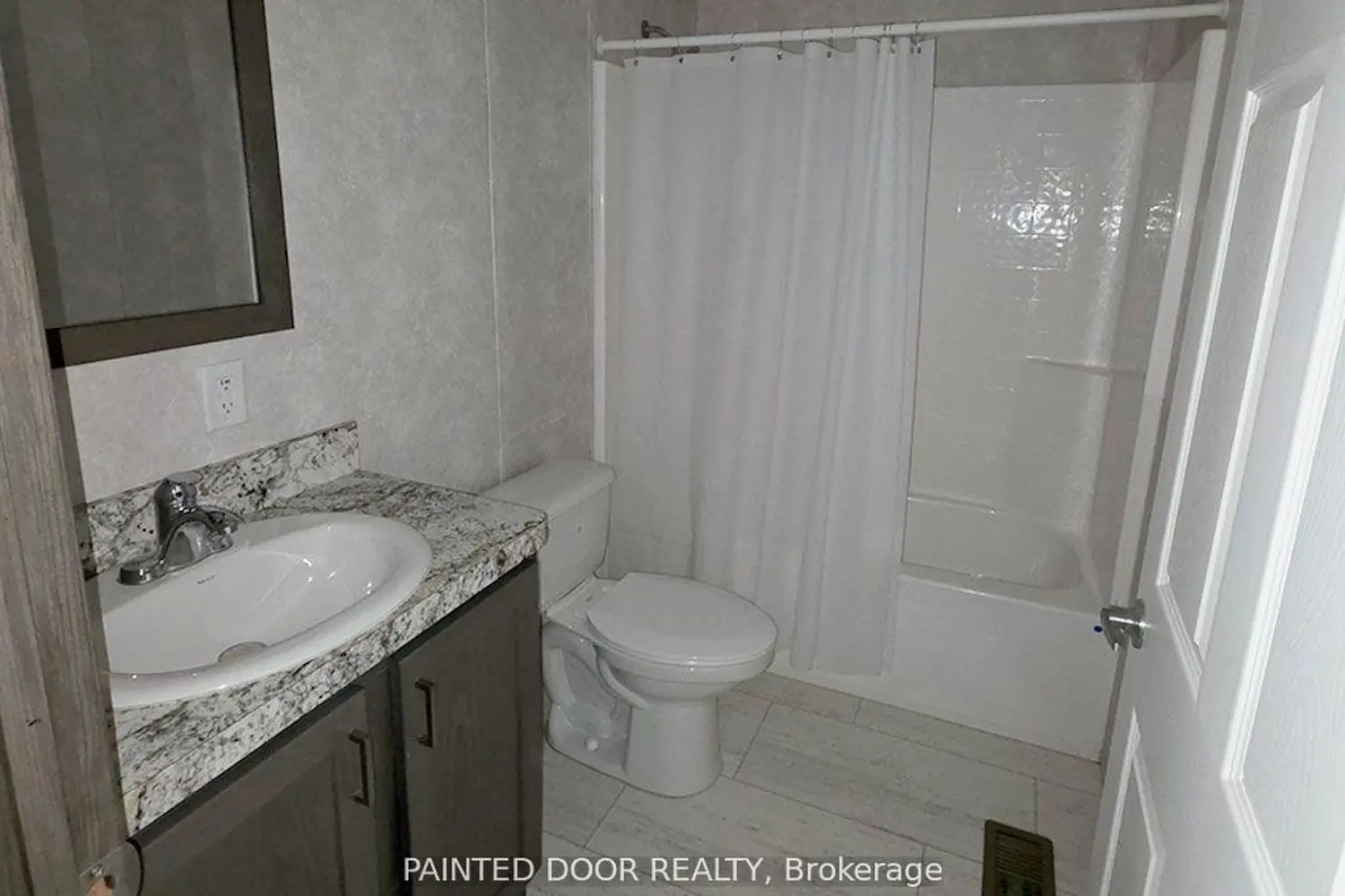 Additional image 11 of 45 Tower Road Unit #4