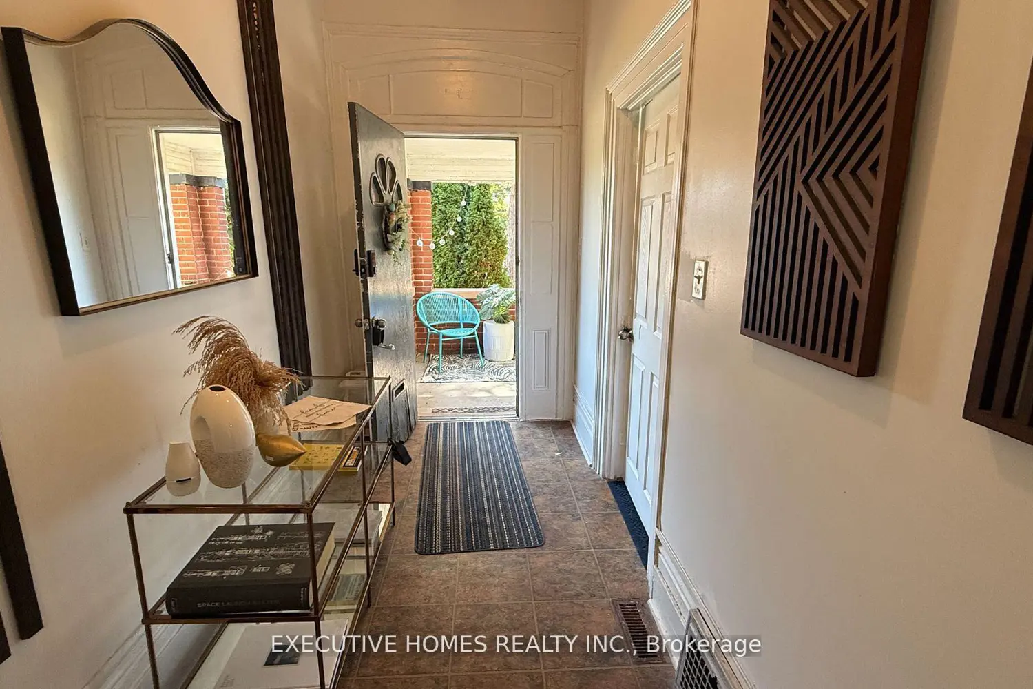 Additional image 7 of 650 Oxford Street