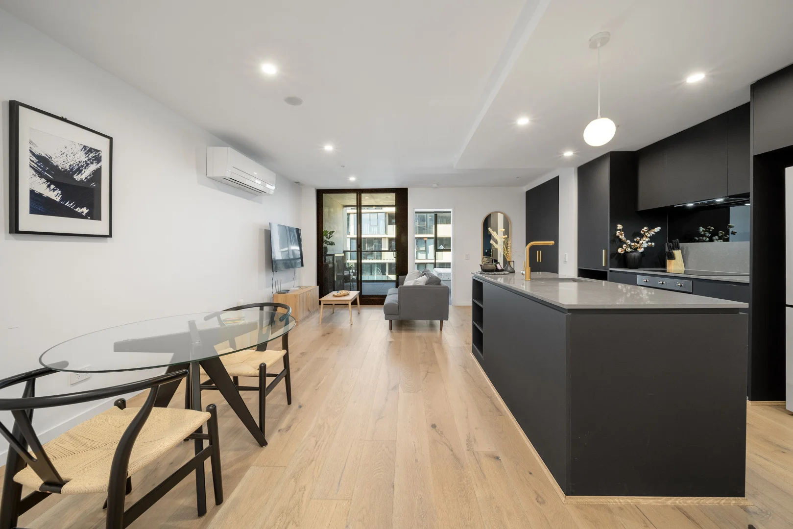 Additional image 5 of 612/81 Cooyong Street, Reid ACT 2612