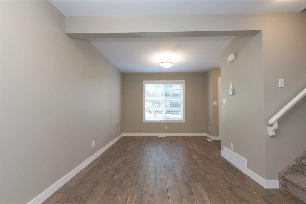 Additional image 5 of 12504 119 Avenue NW, Edmonton, AB, T5L 2Z5