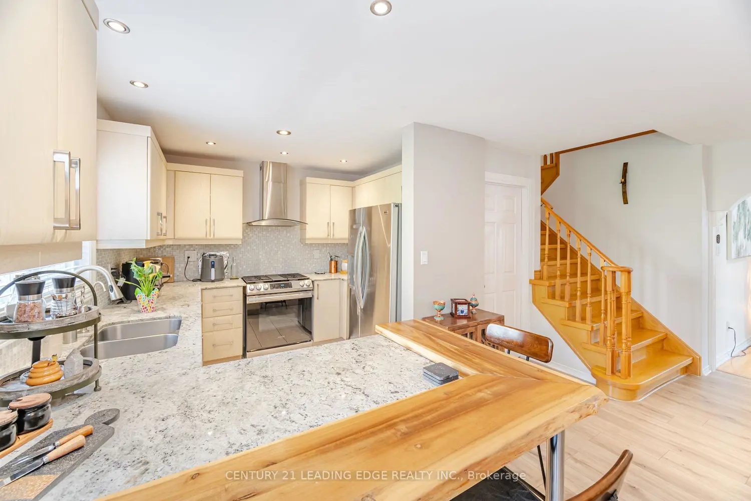 Additional image 7 of 344 Marble Place