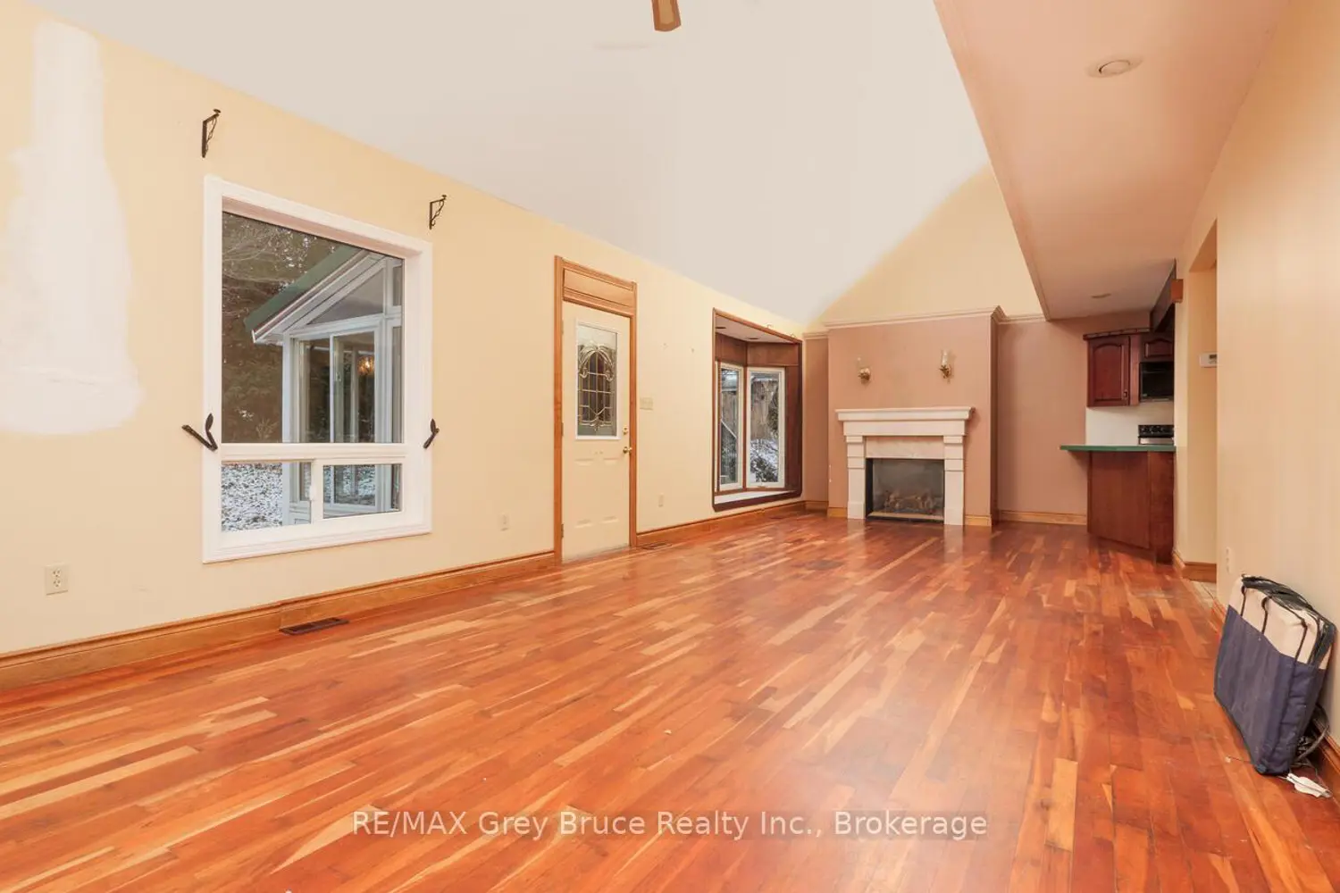 Additional image 6 of 504791 Grey Road 1