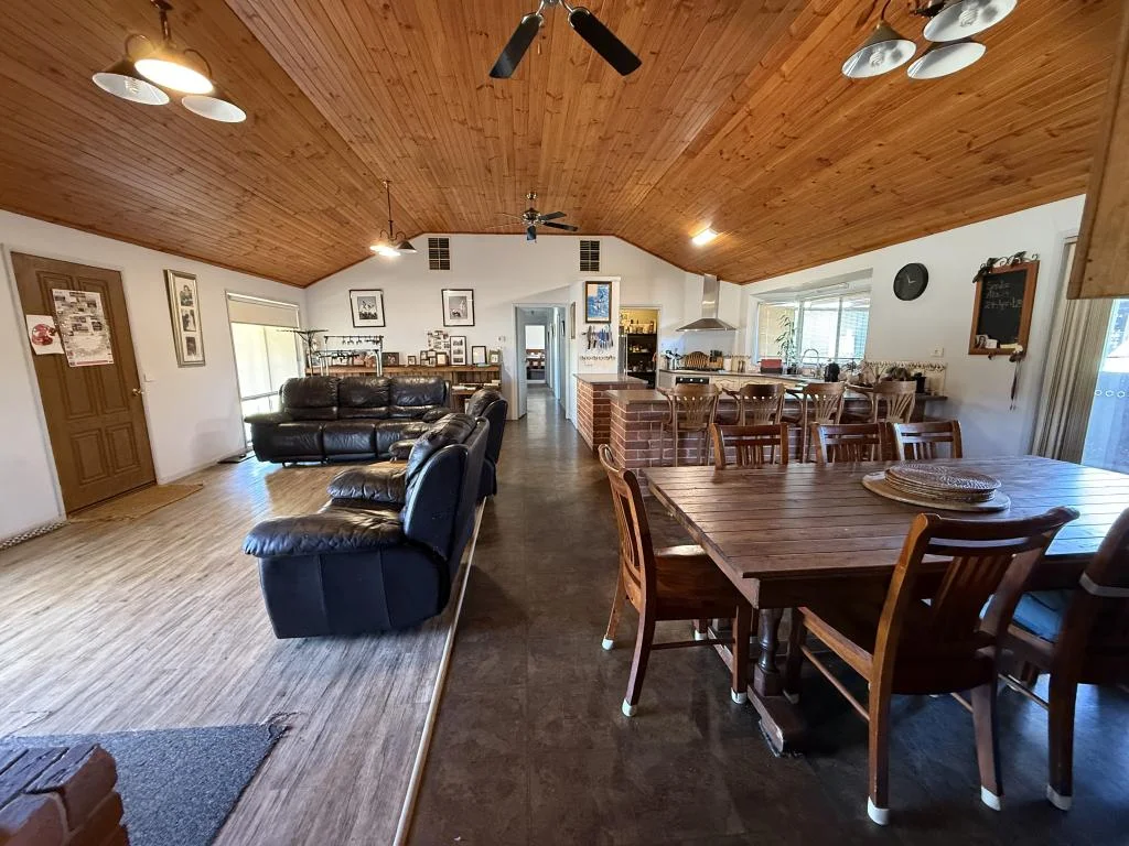 Additional image 4 of 120 Jerilderie Street, Jerilderie NSW 2716