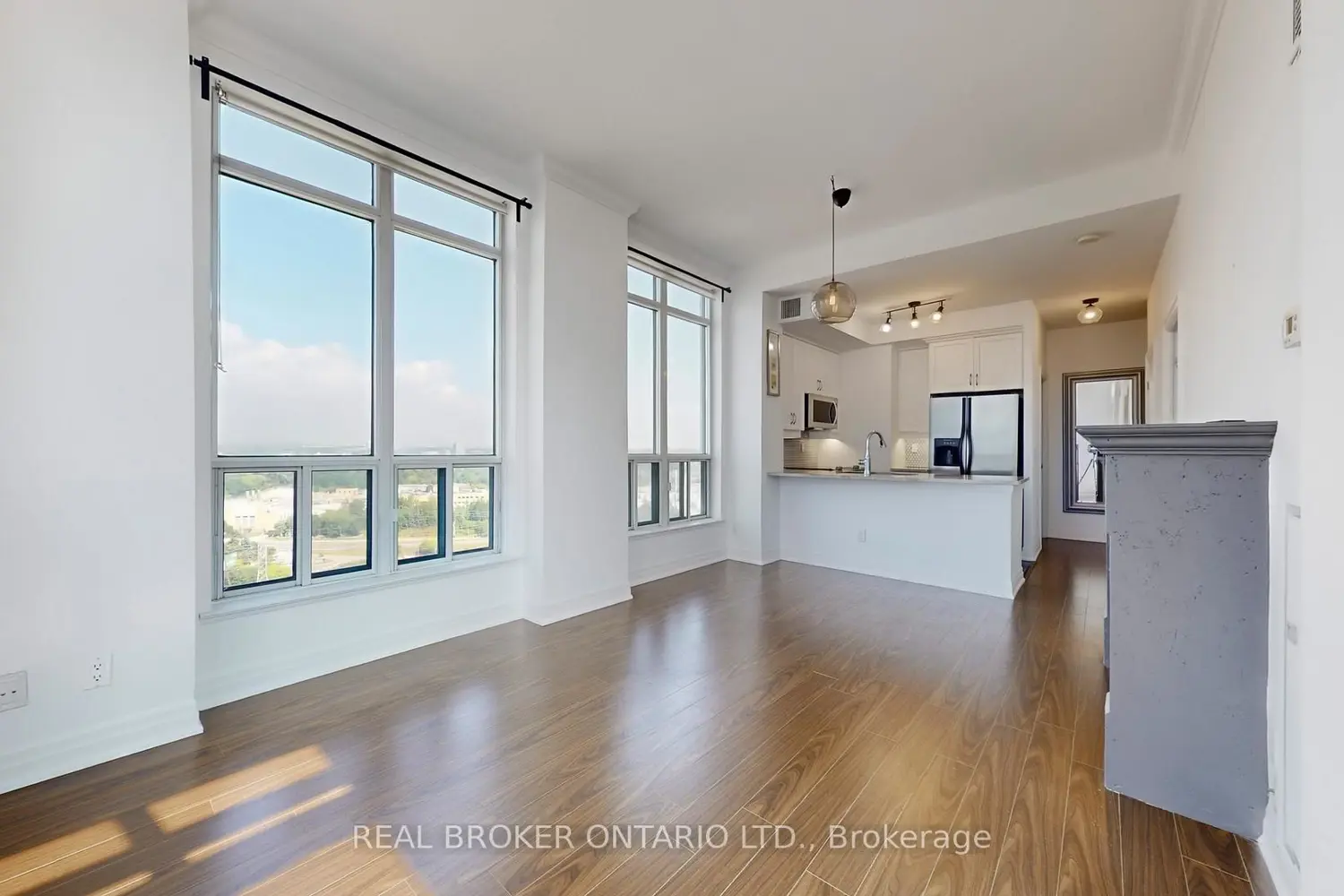 Additional image 5 of 2087 Lake Shore Boulevard Ph7