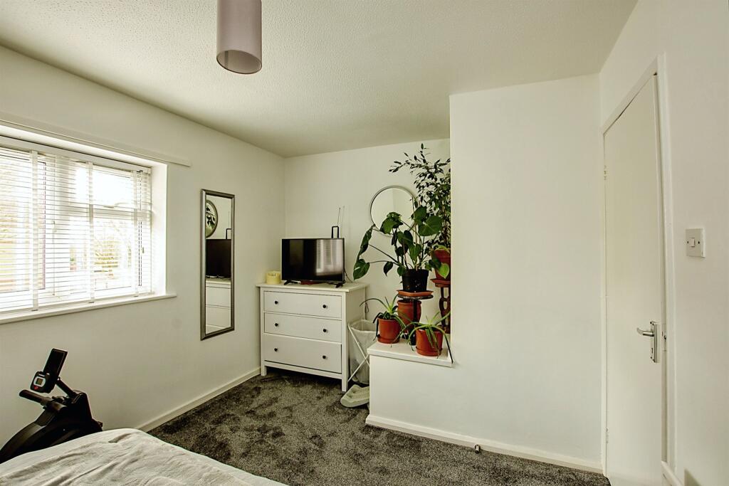 Additional image 6 of Stonebridge Crescent, Kingshurst